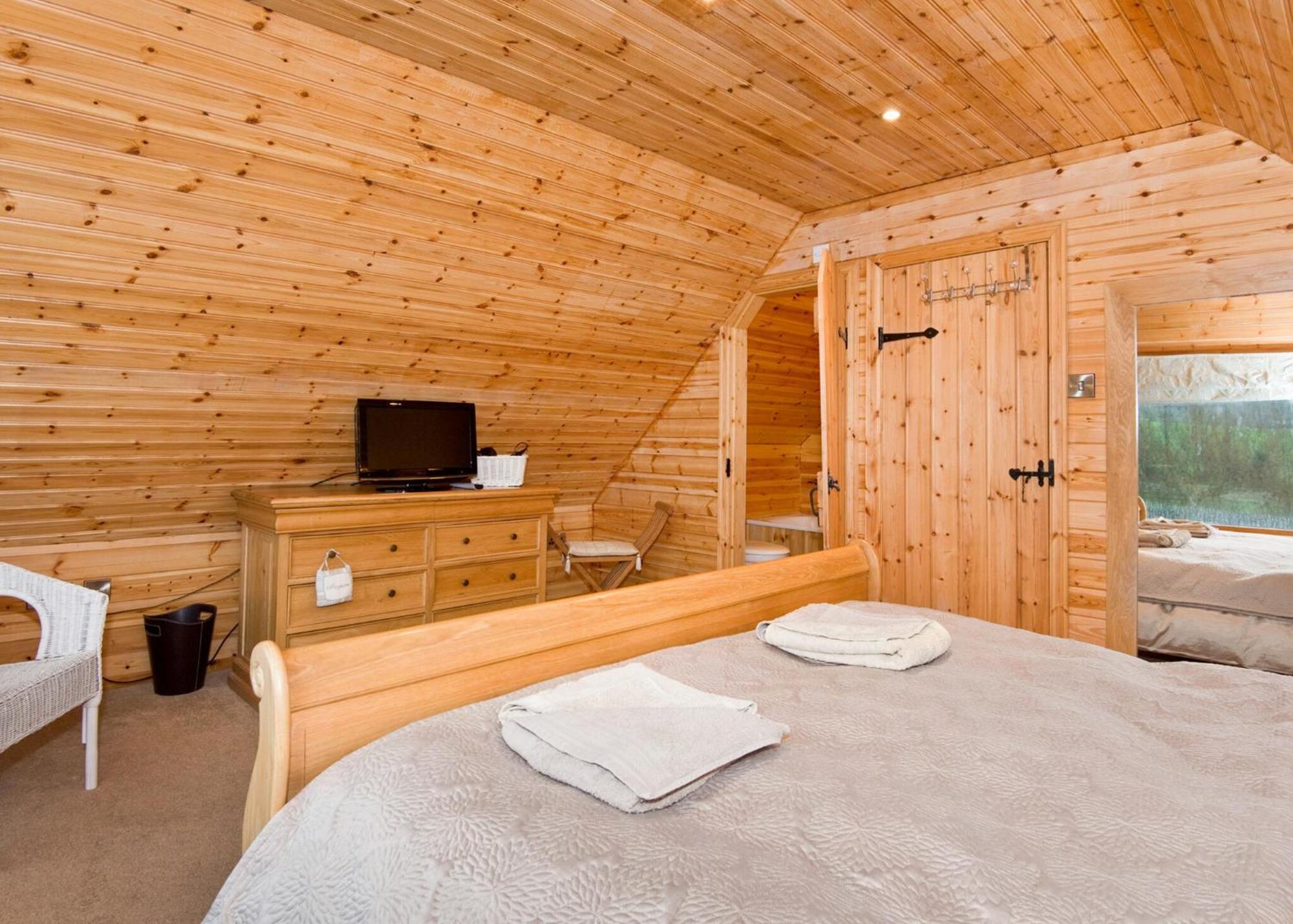 Anglesey Lakeside Lodges メナイ・ブリッジ 部屋 写真