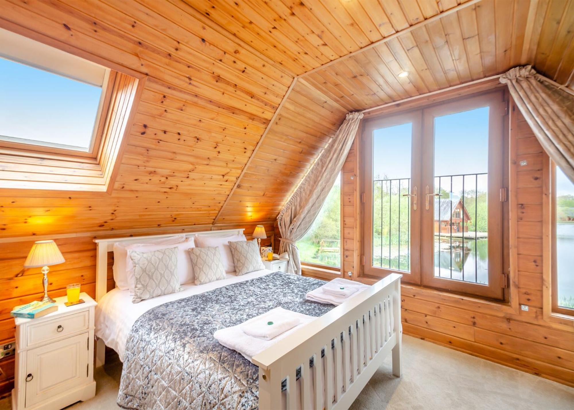 Anglesey Lakeside Lodges メナイ・ブリッジ 部屋 写真