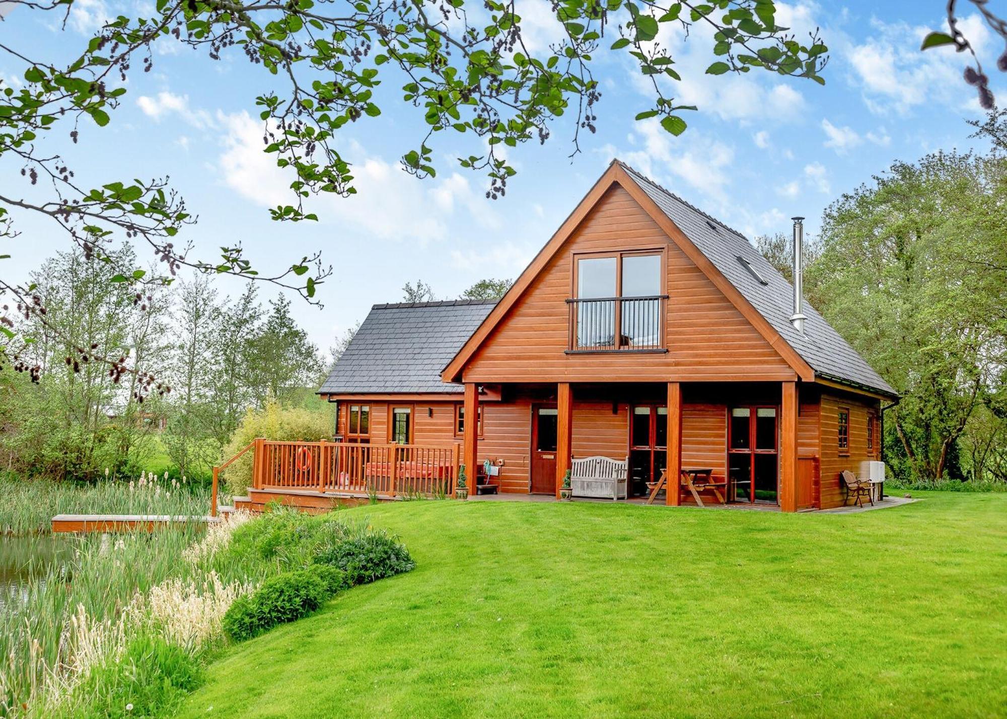 Anglesey Lakeside Lodges メナイ・ブリッジ エクステリア 写真